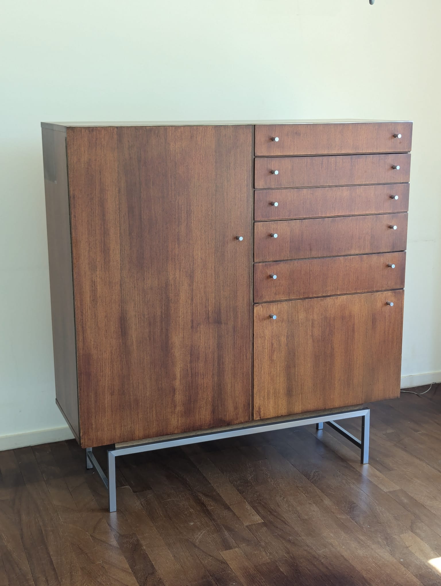 Fristho dressoir