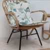 Vintage rotan stoel met bijzettafel