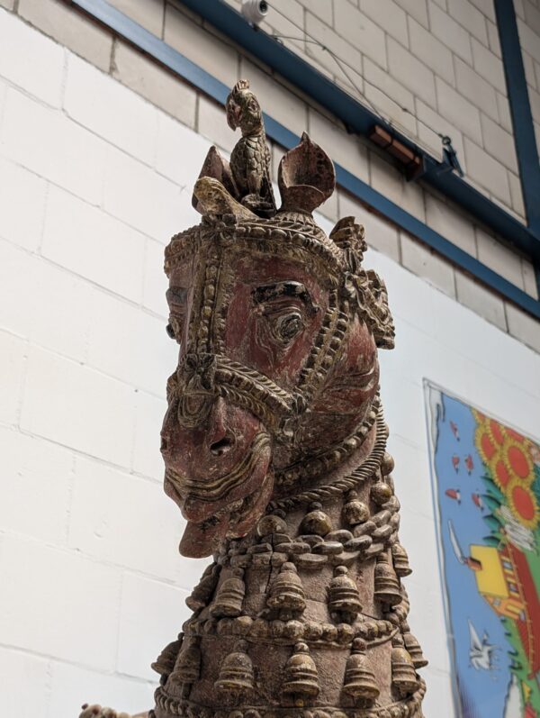 antiek houten indische tempel paard