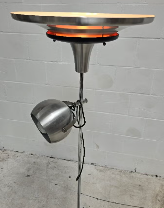 Mid Century Lakro Amstelveen Space Age UFO Floor lamp with Eyeball Shade