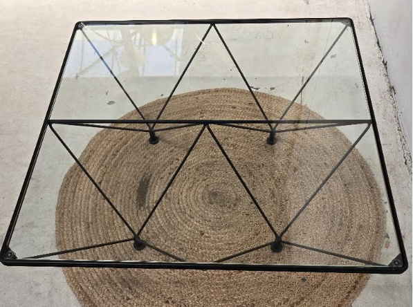 Italiaans design: salon tafel XL gebasseerd op Paolo Piva